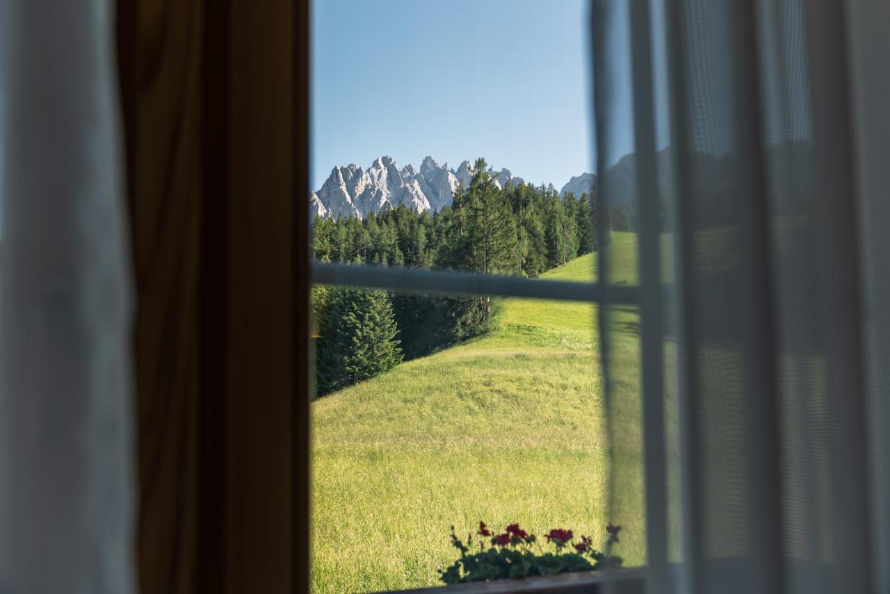 Hotel Villa Waldheim San Candido Exterior foto